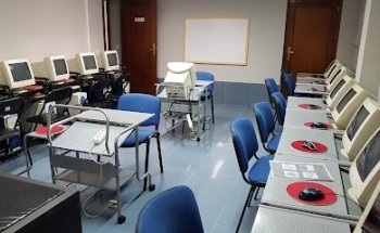 Academias Cum Laude Oposiciones - Merida