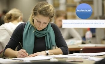 Academia Avi